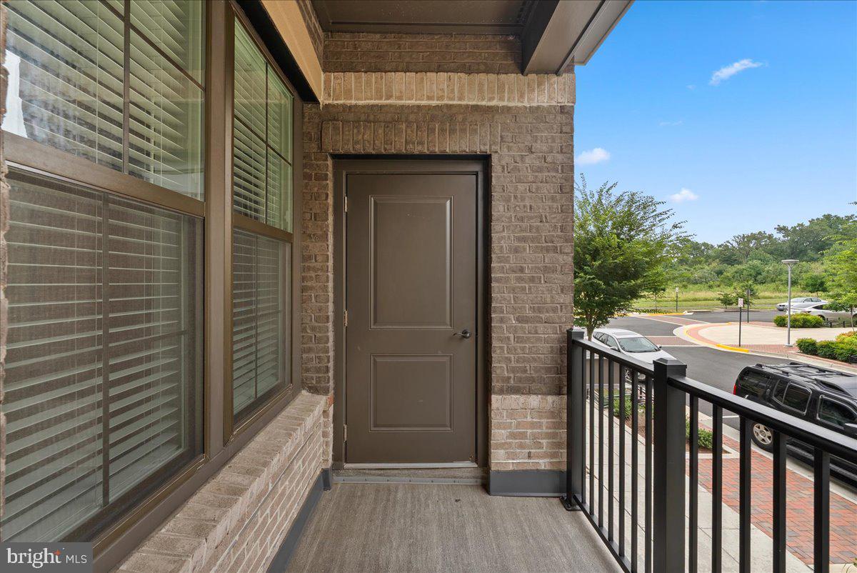 2320 Field Point Road, Unit 103 Herndon, VA 20171 - Photo 19 of 22