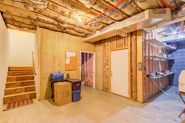 691 Pine Hill Road Boone, NC 28607 - Photo 13 of 31 Gallery Image 13