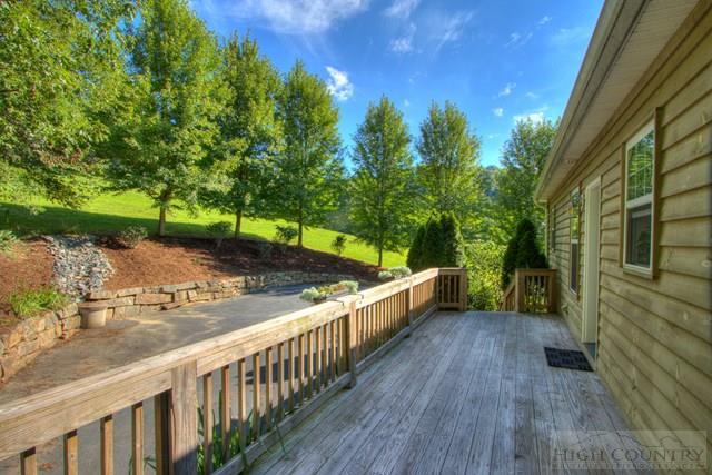 691 Pine Hill Road Boone, NC 28607 - Photo 17 of 31 Gallery Image 17