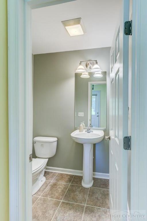 691 Pine Hill Road Boone, NC 28607 - Photo 5 of 31 Gallery Image 5