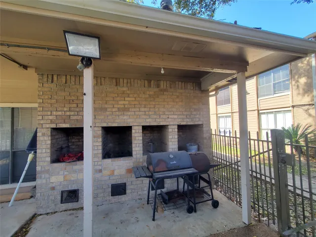 $54,000 | 1505 Ward Road, Unit 218, Baytown, TX 77520