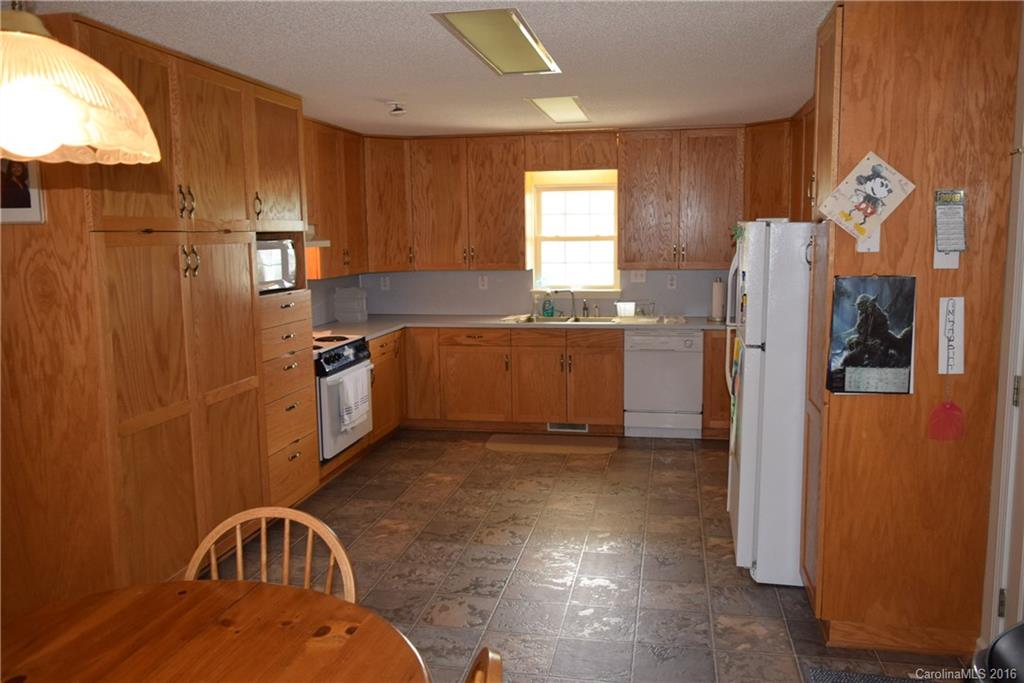 3450 Cloninger Road Dallas, NC 28034 - Photo 11 of 24 Gallery Image 11