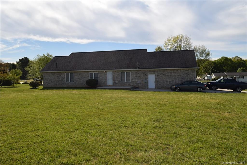 3450 Cloninger Road Dallas, NC 28034 - Photo 5 of 24 Gallery Image 5