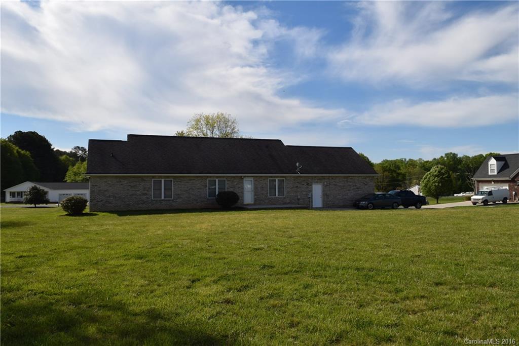 3450 Cloninger Road Dallas, NC 28034 - Photo 6 of 24 Gallery Image 6