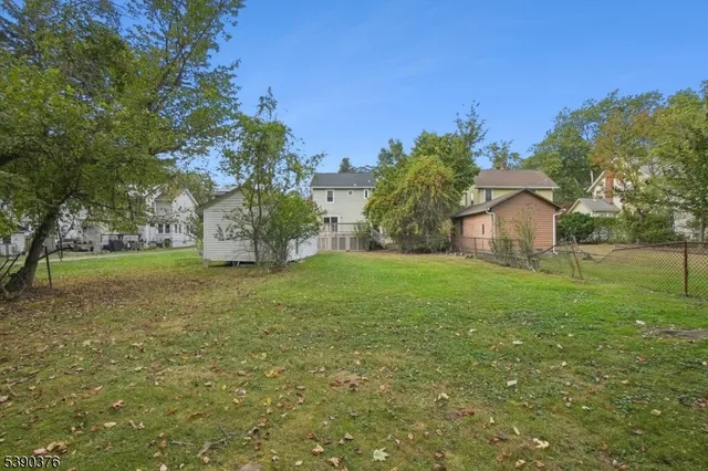 a house view with garden space