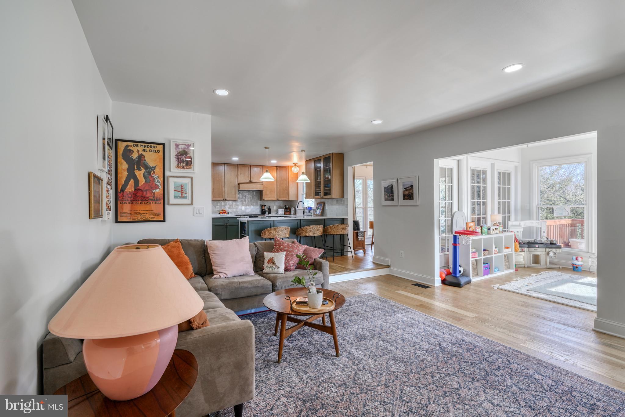 14235 Masterpiece Lane North Potomac, MD 20878 - Photo 22 of 66 a living room with furniture and a large window