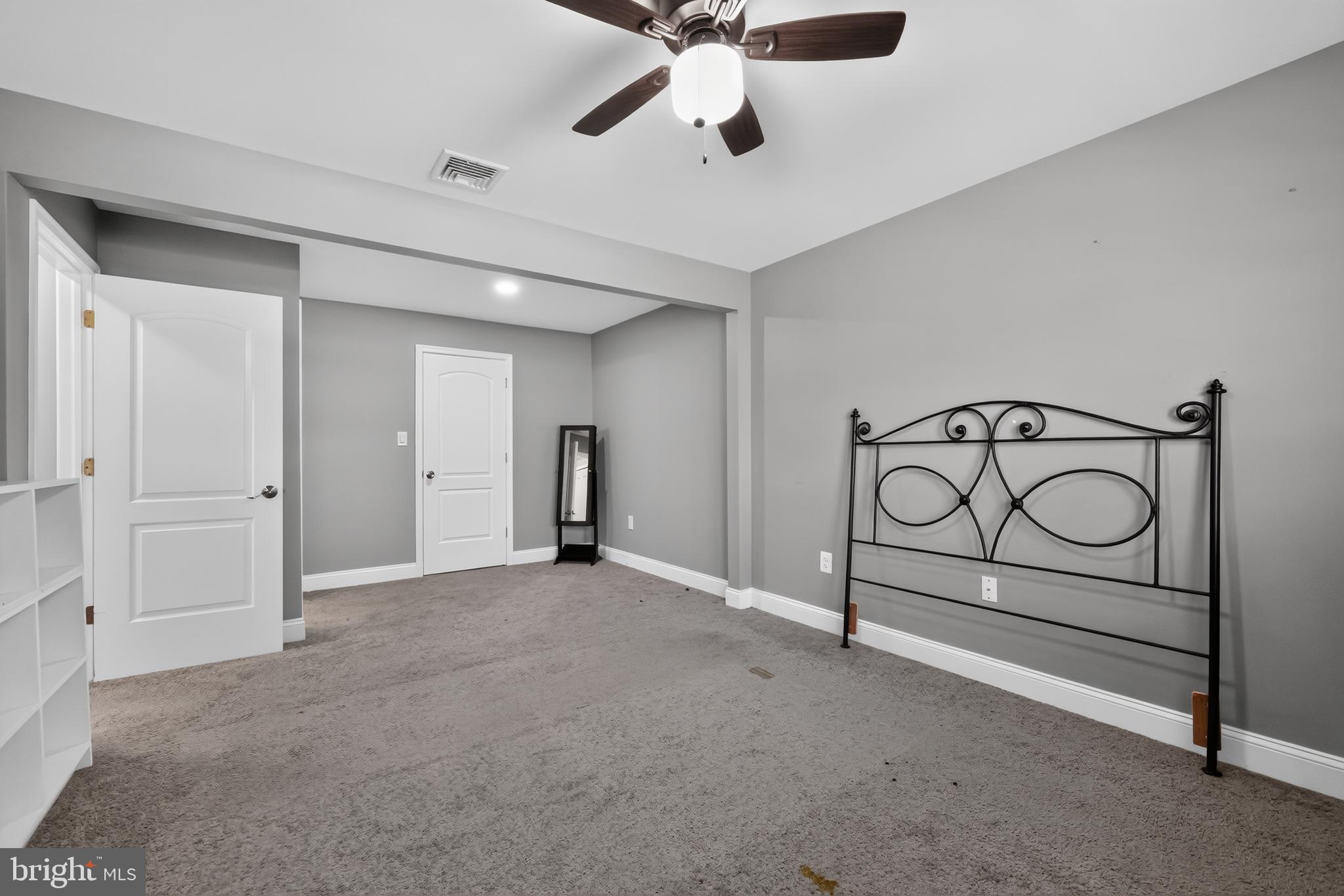 60 Pine Needle Road Levittown, PA 19056 - Photo 20 of 30