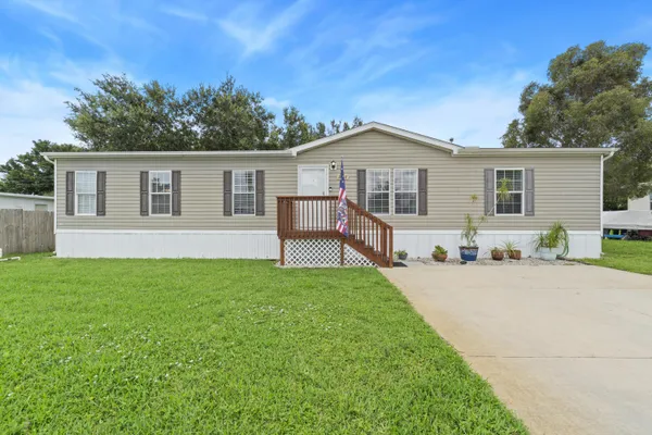 $360,000 | 2802 Southeast Janet Street, Stuart, FL 34997