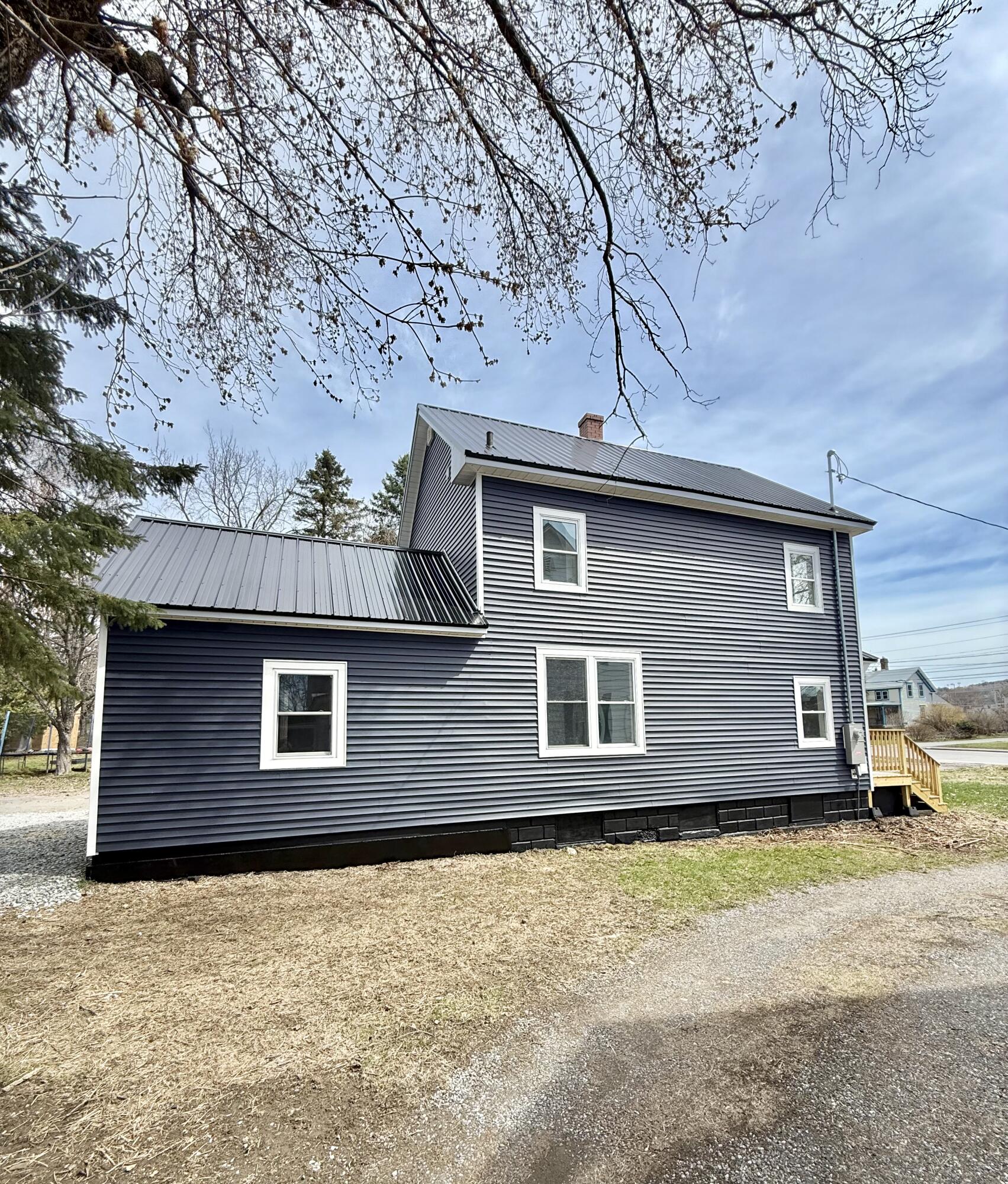 33 Dyer Street Presque Isle, ME 04769 - Photo 8 of 52