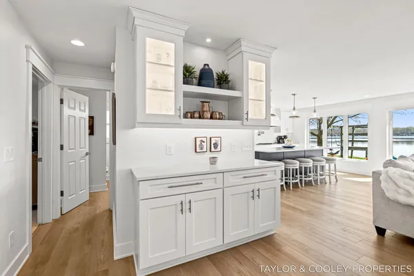 $1,495,000 | 3185 Elmwood Beach Road, Middleville, MI 49333