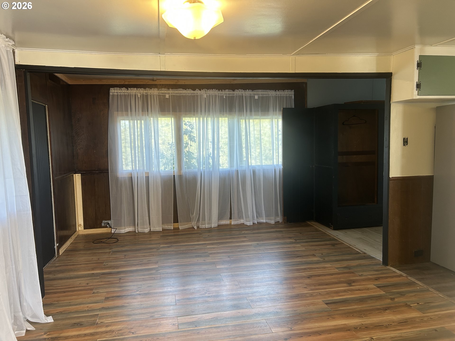 1549 Old Town Loop Road Oakland, OR 97462 - Photo 11 of 29 Dining Room