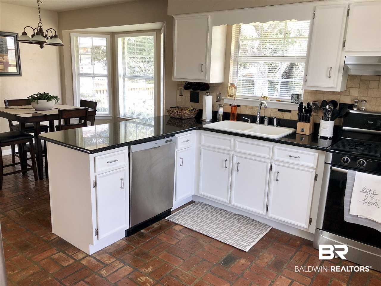 3300 Zephyr Drive Mobile, AL 36695 - Photo 9 of 28