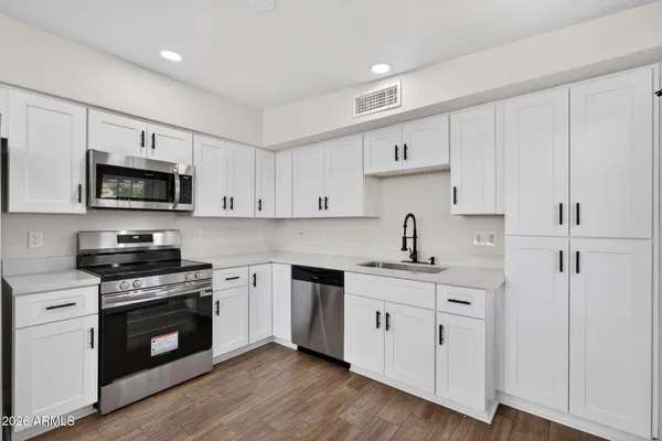 $424,990 | 1540 West 6th Drive, Mesa, AZ 85202