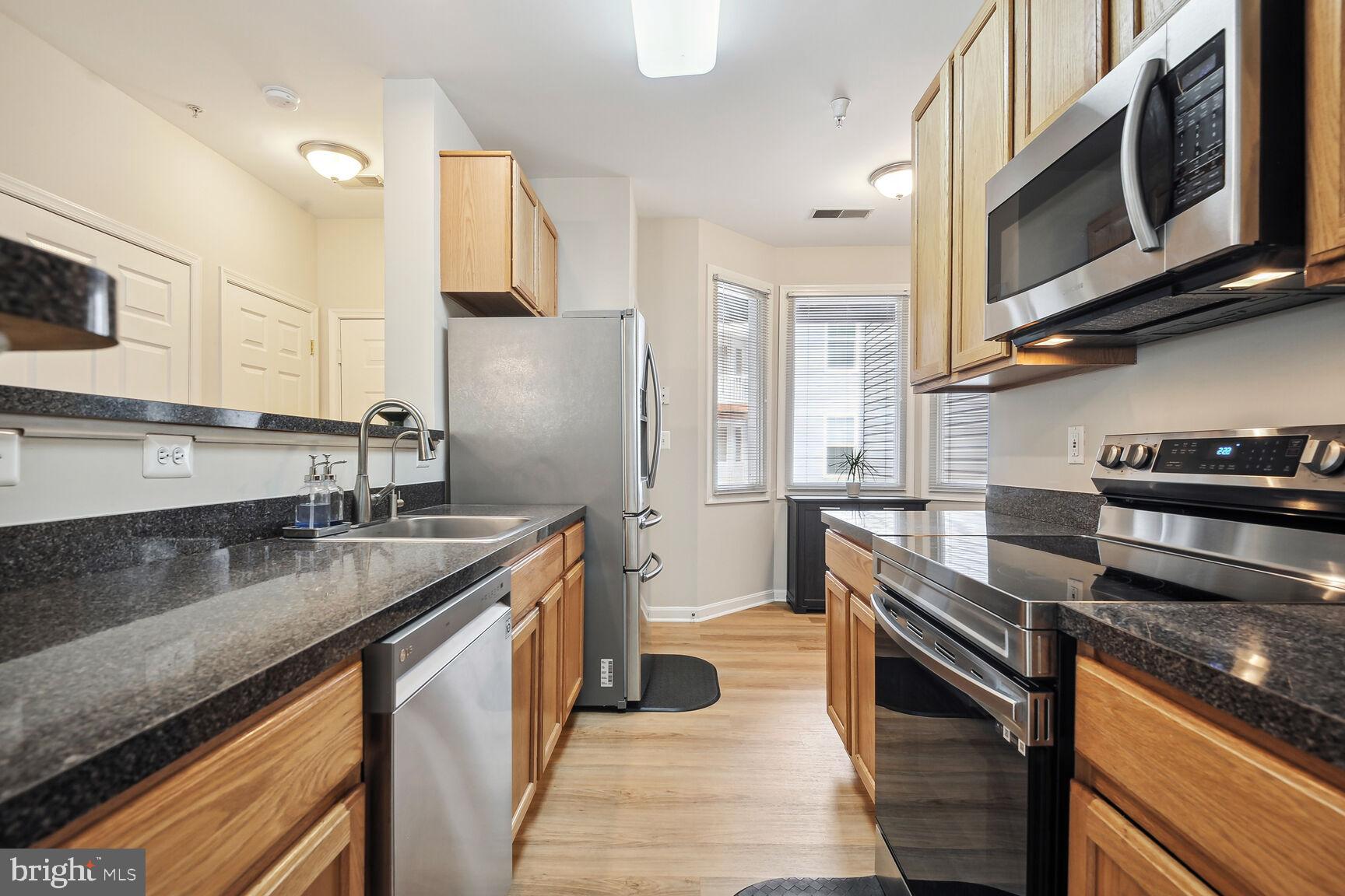 12709 Found Stone Road, Unit 202 Germantown, MD 20876 - Photo 4 of 24