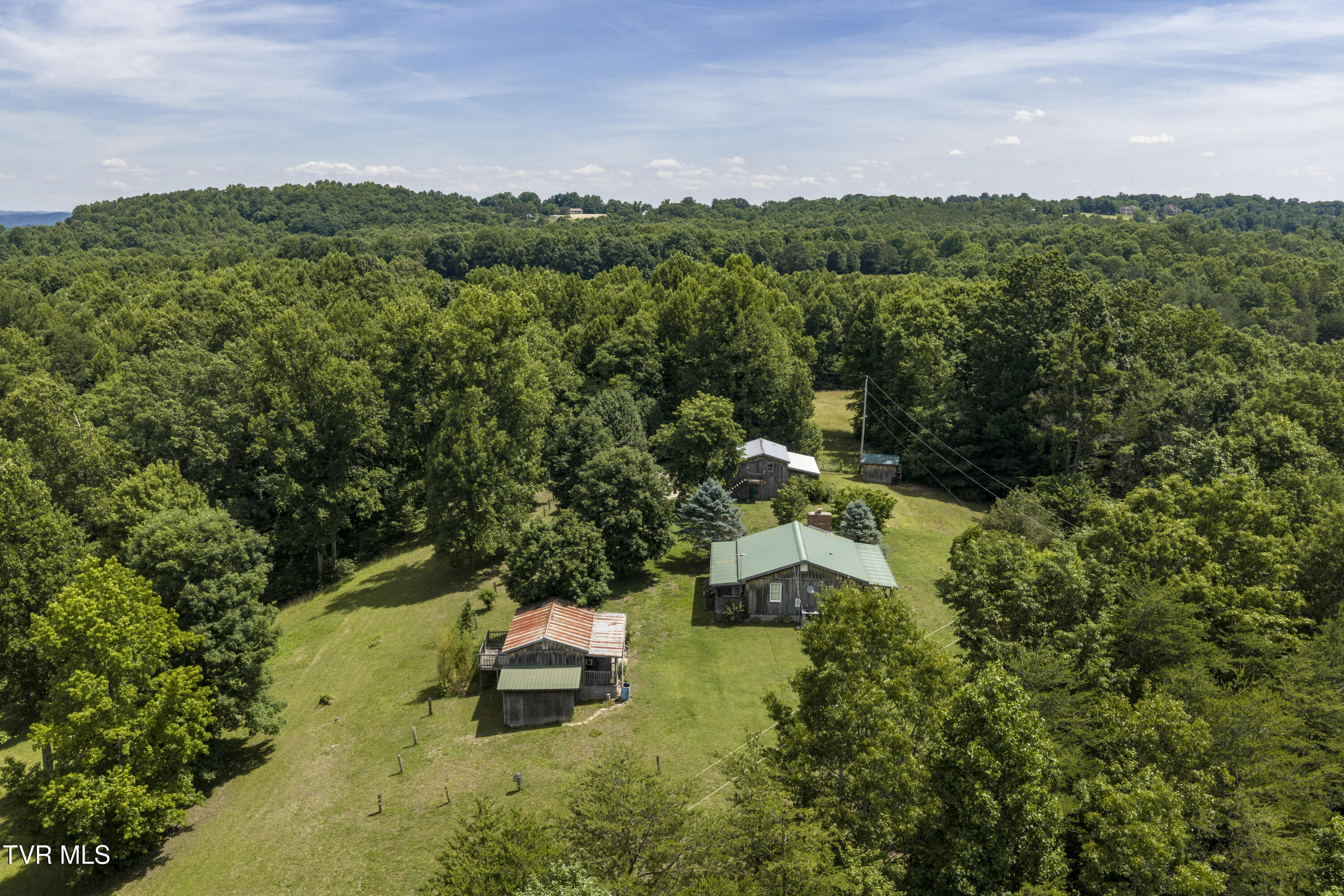 1820 Frank Roberts Road Afton, TN 37616 - Photo 8 of 73 FRank-Exterior-7