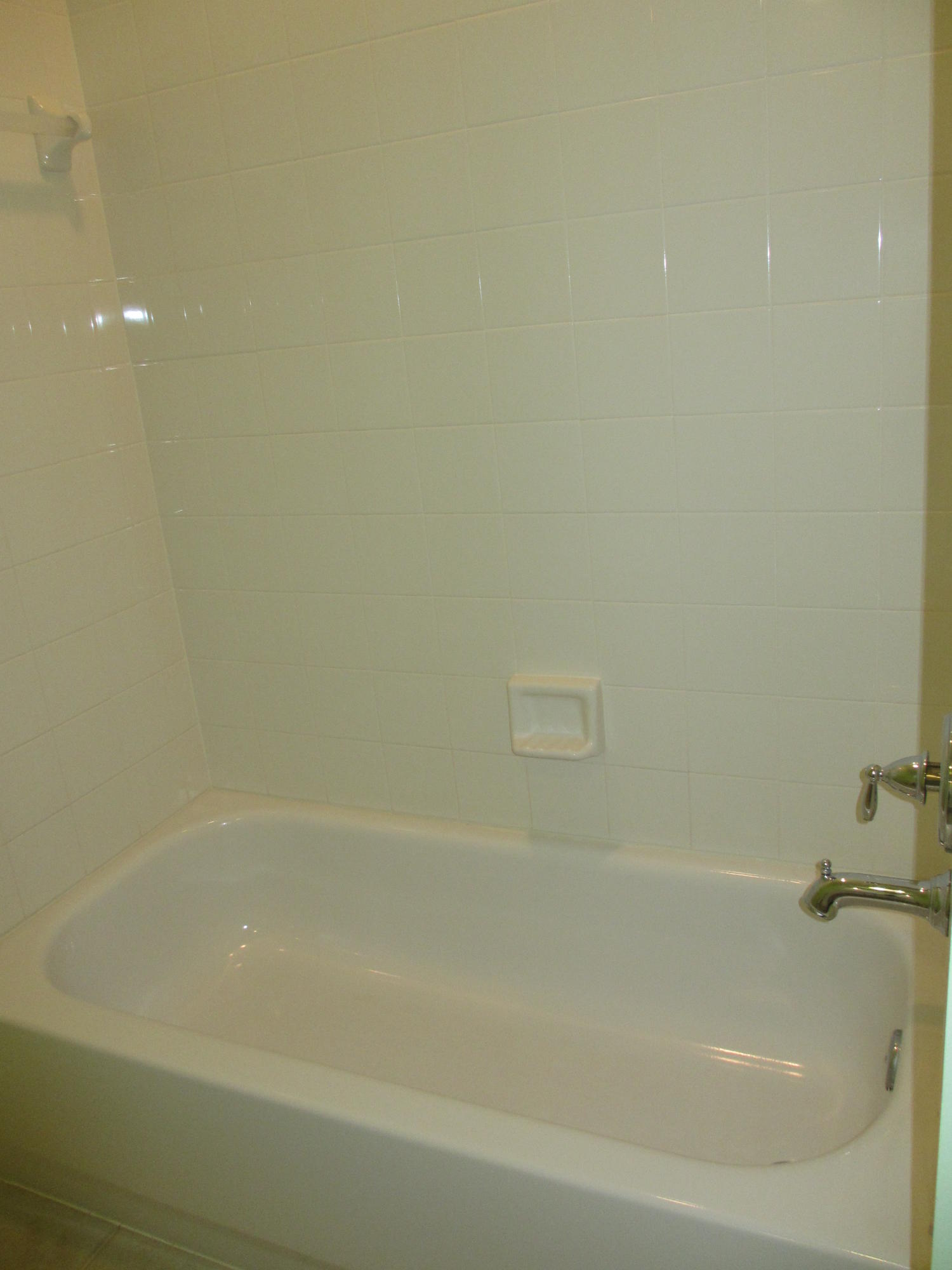 232 Murray Court Jupiter, FL 33458 - Photo 24 of 32 IMG_3256