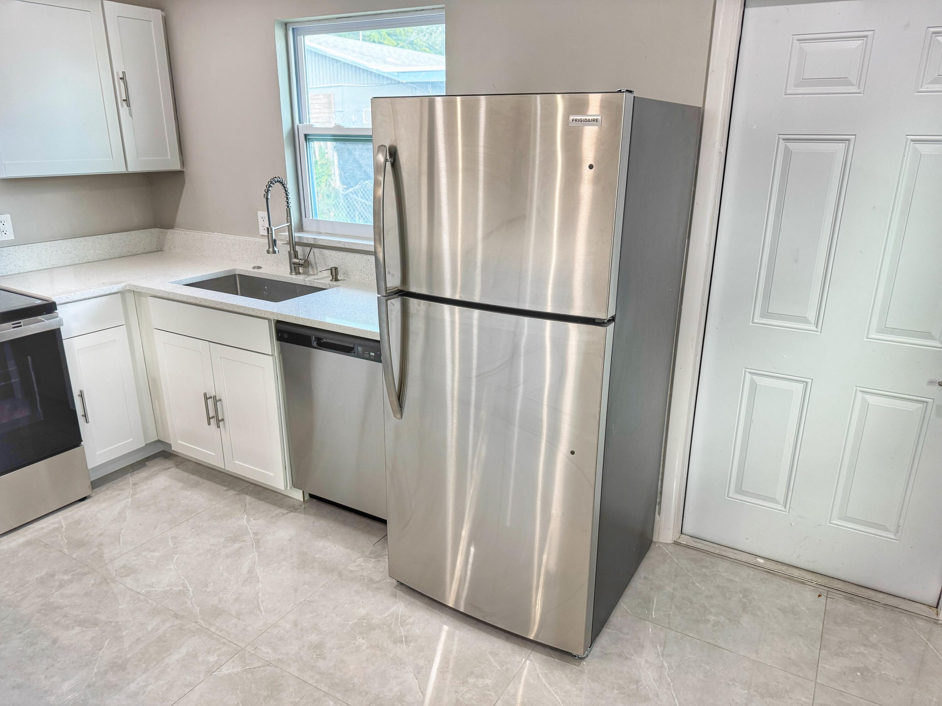 3195 Mc Sherry Drive Lake Worth, FL 33461 - Photo 24 of 49 IMG_8554