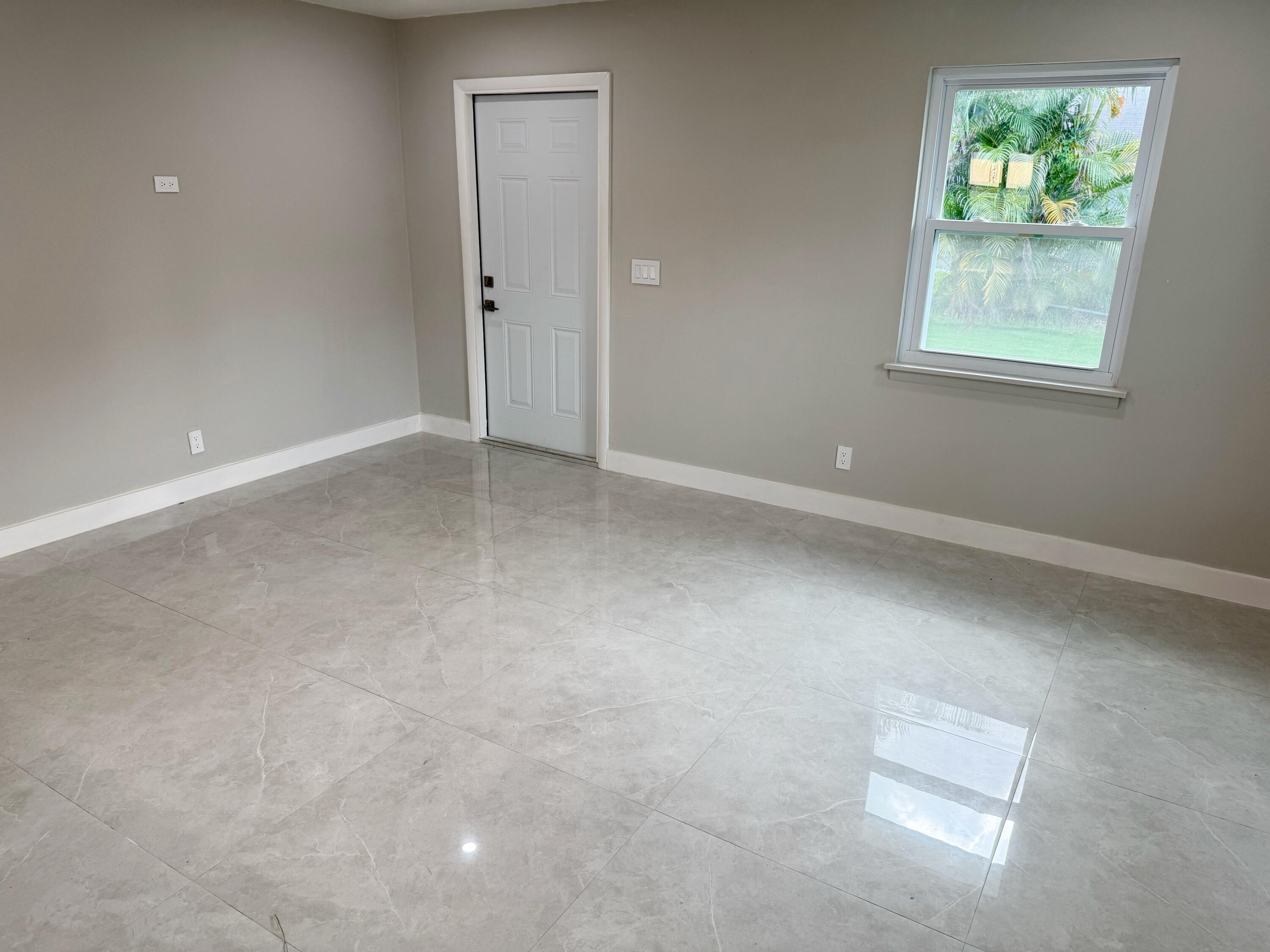 3195 Mc Sherry Drive Lake Worth, FL 33461 - Photo 10 of 49 IMG_8570