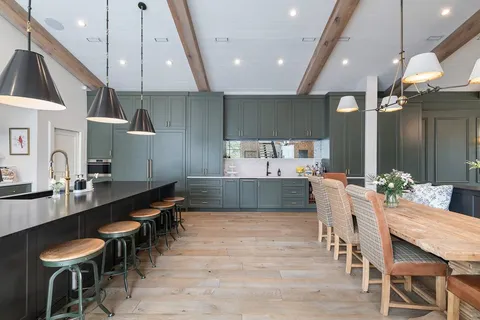 $3,900,000 | 28 Club Estates Parkway, Austin, TX 78738