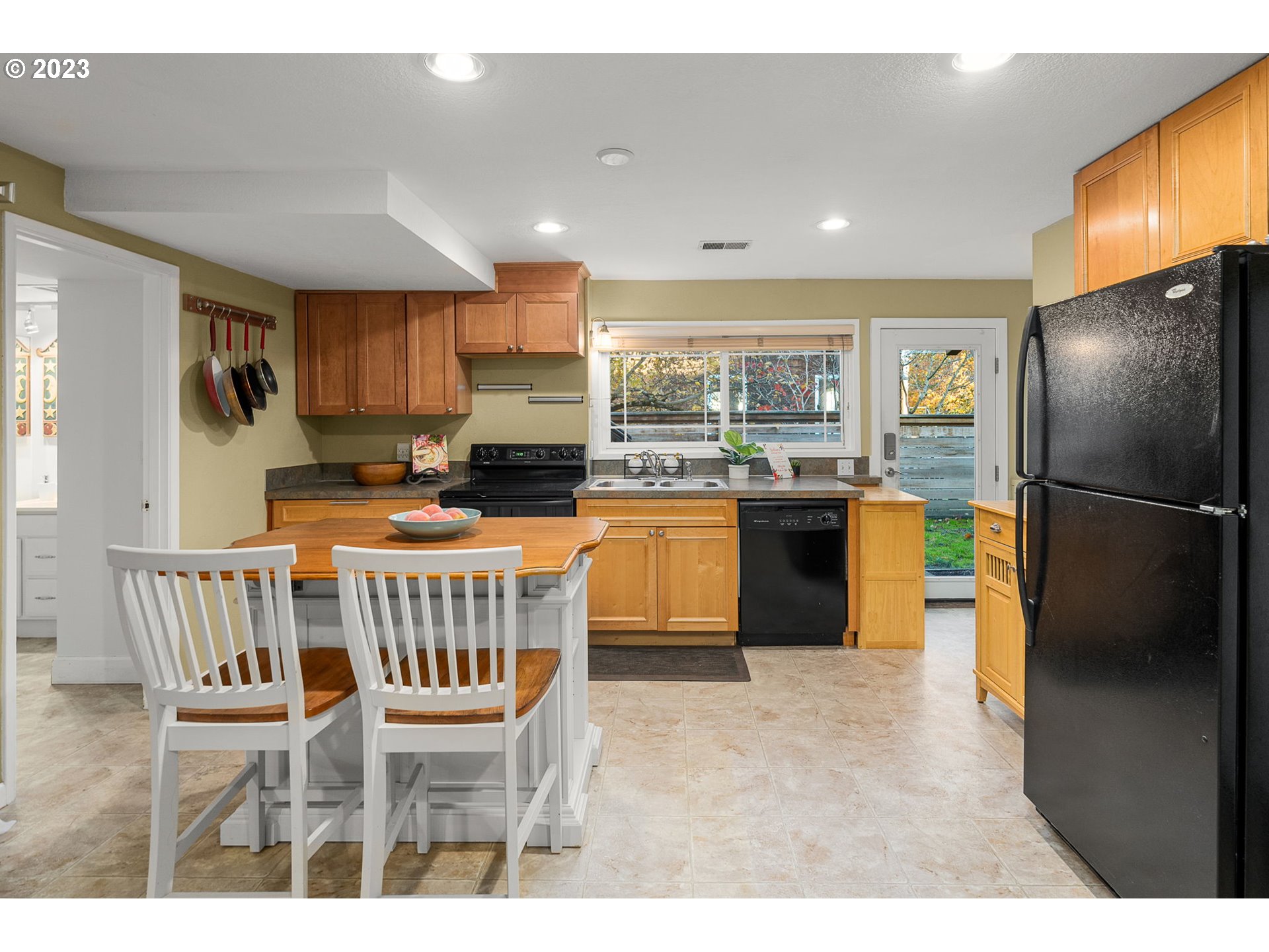 4310 Southwest Condor Avenue Portland, OR 97239 - Photo 28 of 48 Gallery Image 28