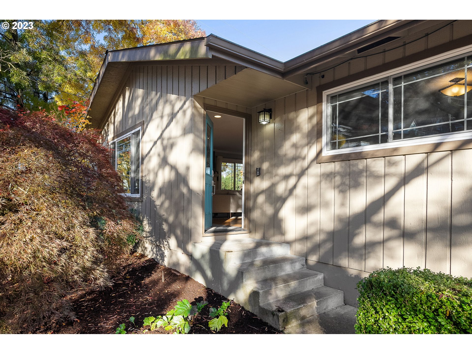 4310 Southwest Condor Avenue Portland, OR 97239 - Photo 4 of 48 Gallery Image 4