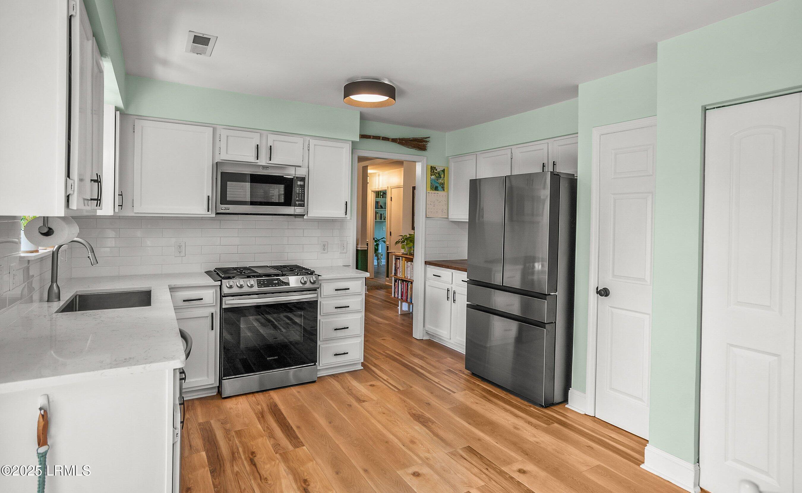 1205 Battery Creek Road Beaufort, SC 29902 - Photo 17 of 68 DSC06536-118.jpg-SMALL