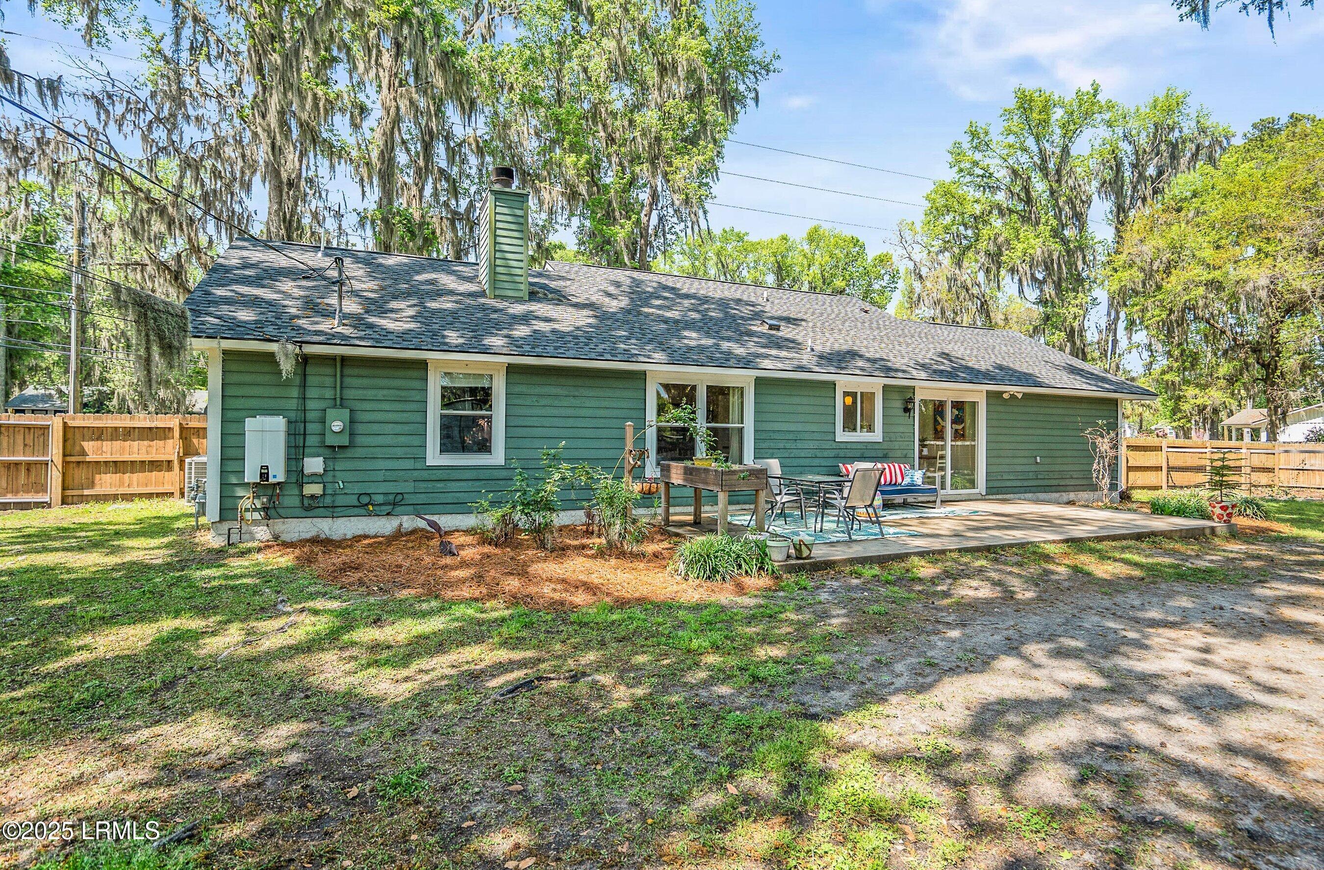 1205 Battery Creek Road Beaufort, SC 29902 - Photo 45 of 68 DSC06614-196.jpg-SMALL