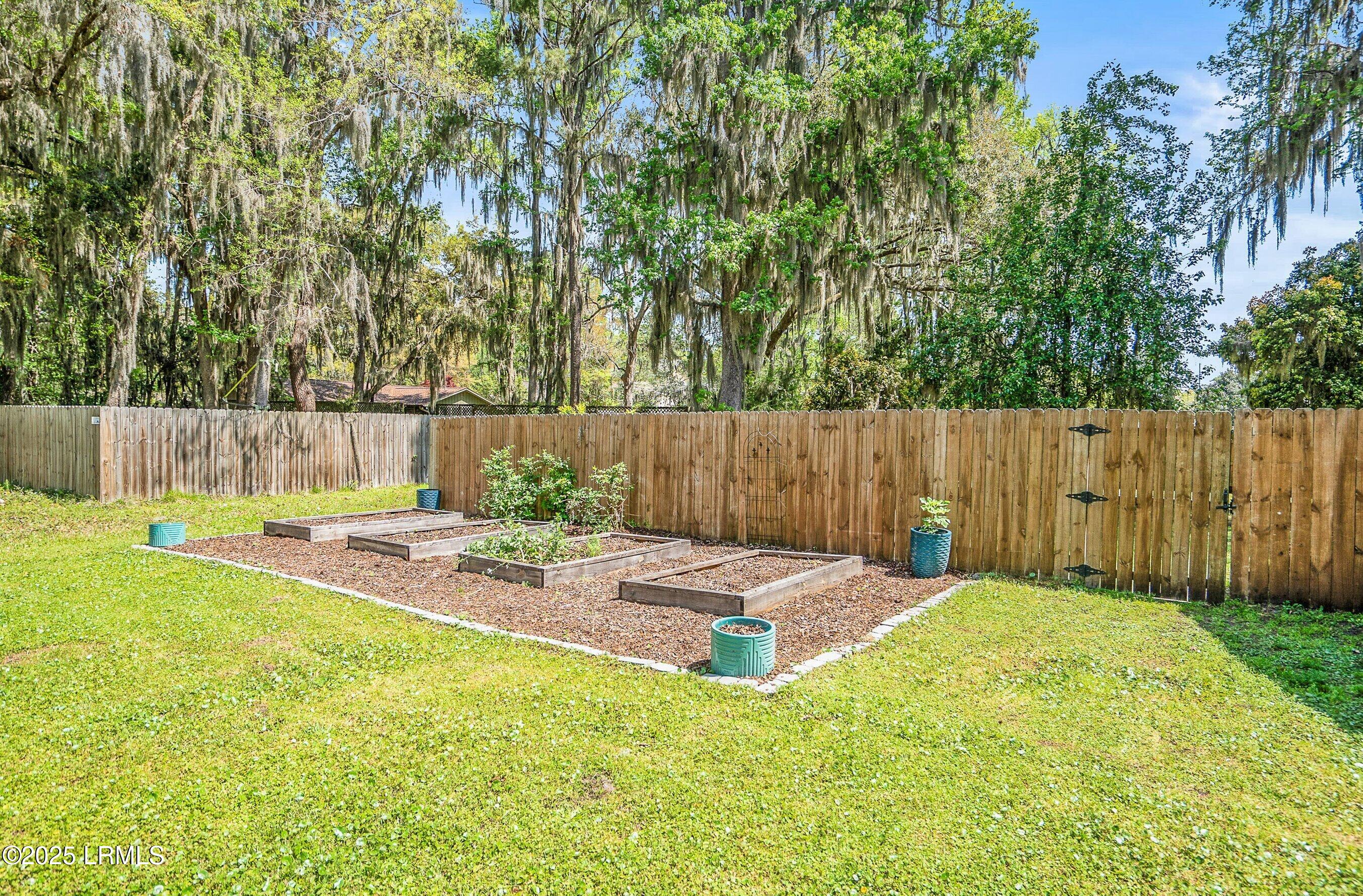1205 Battery Creek Road Beaufort, SC 29902 - Photo 51 of 68 DSC06644-226.jpg-SMALL