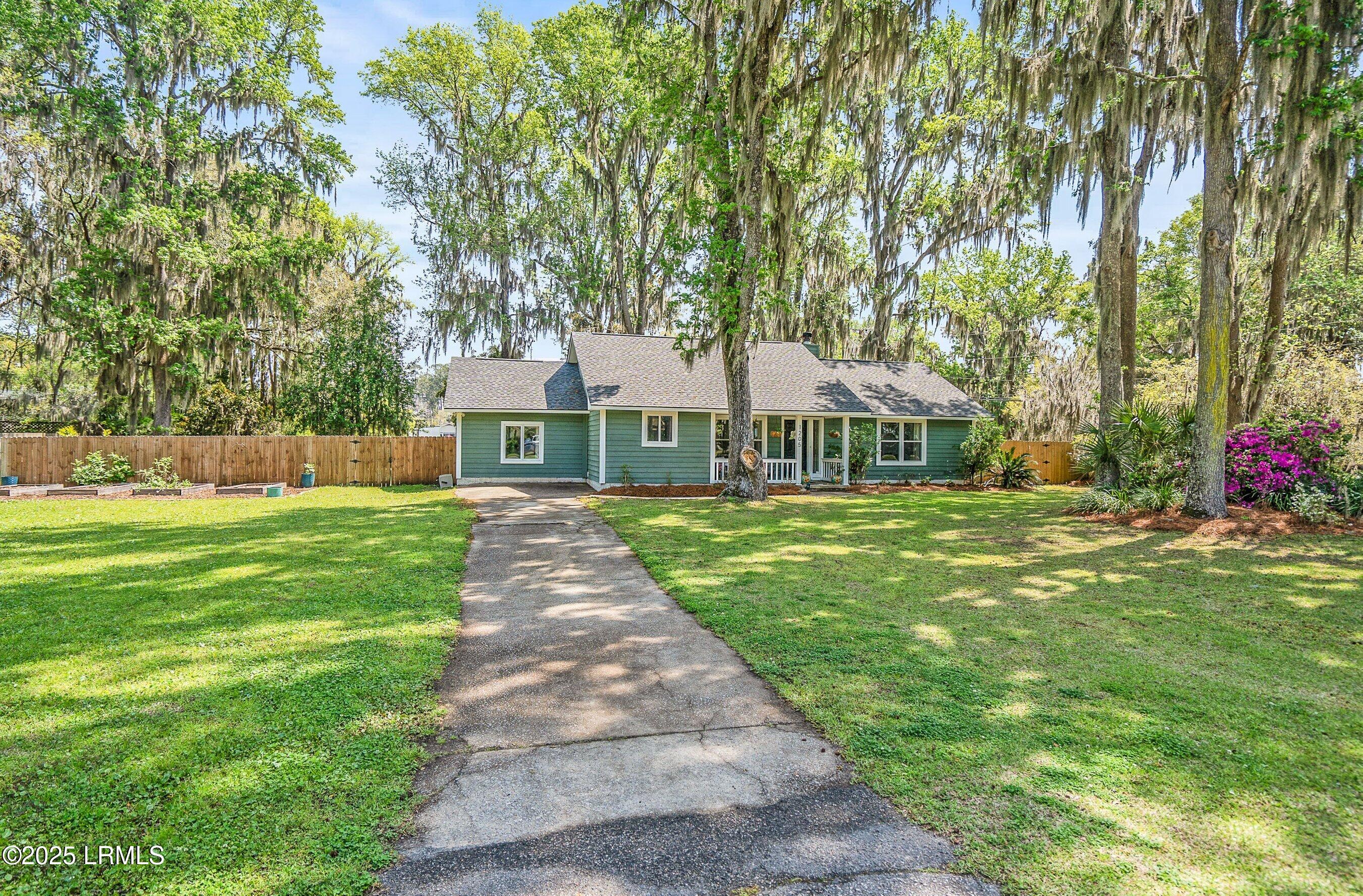 1205 Battery Creek Road Beaufort, SC 29902 - Photo 53 of 68 DSC06654-236.jpg-SMALL