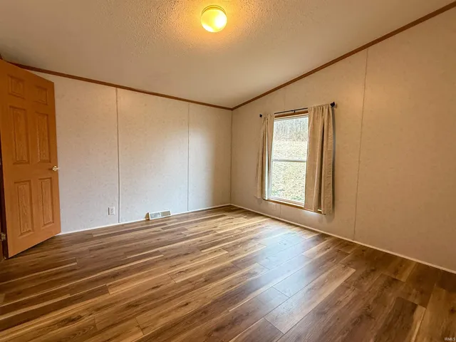 $149,900 | 47 Sunset Drive, Dale, IN 47523