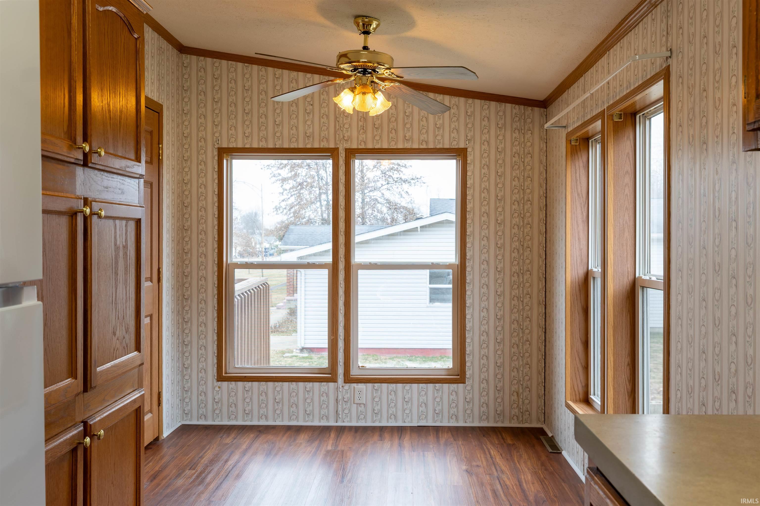 47 Sunset Drive Dale, IN 47523 - Photo 8 of 28