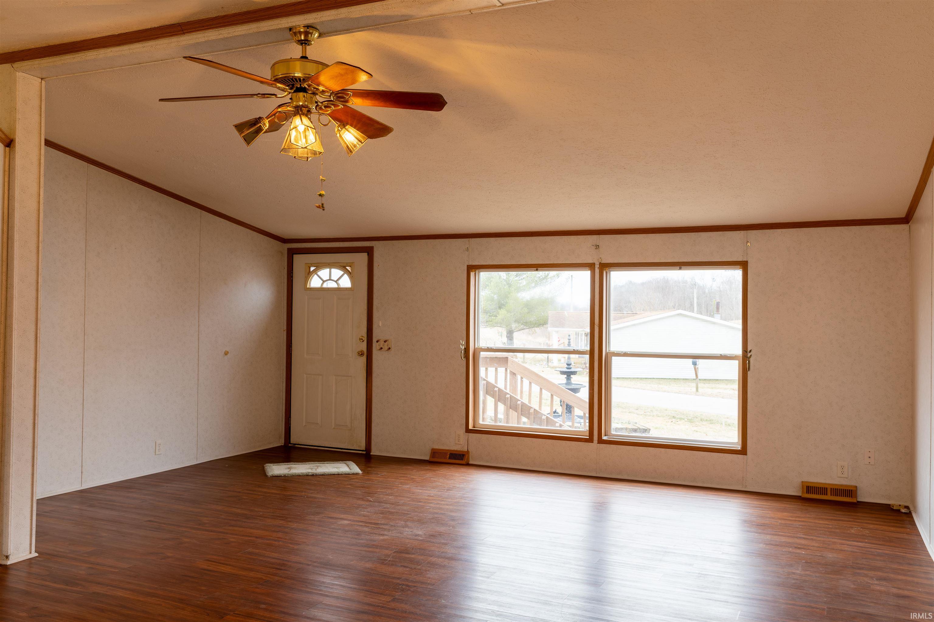 47 Sunset Drive Dale, IN 47523 - Photo 10 of 28