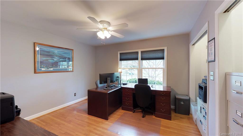 401 Lansdowne Road Charlotte, NC 28270 - Photo 14 of 27 Gallery Image 14