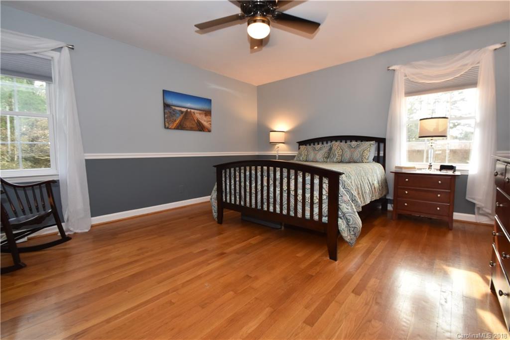 401 Lansdowne Road Charlotte, NC 28270 - Photo 15 of 27 Gallery Image 15