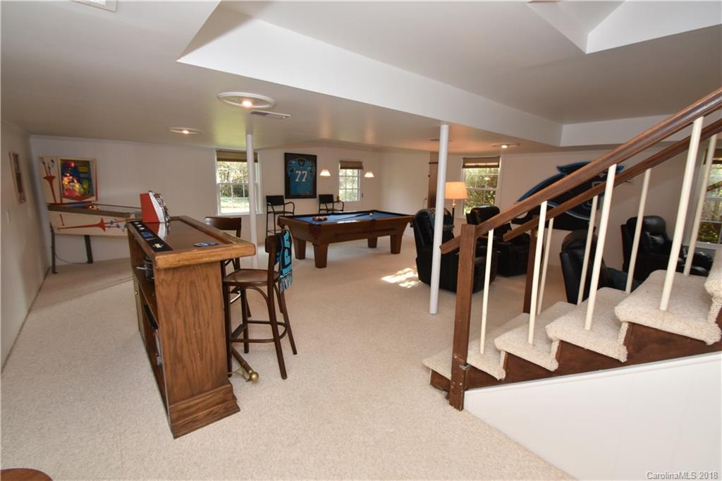 401 Lansdowne Road Charlotte, NC 28270 - Photo 18 of 27 Gallery Image 18