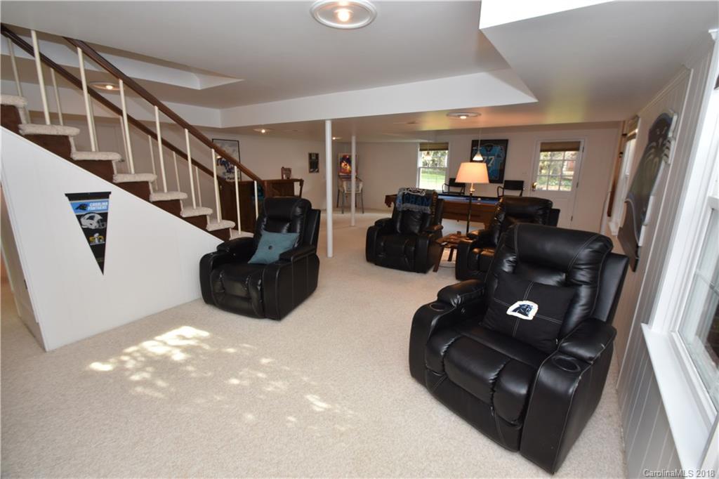 401 Lansdowne Road Charlotte, NC 28270 - Photo 20 of 27 Gallery Image 20