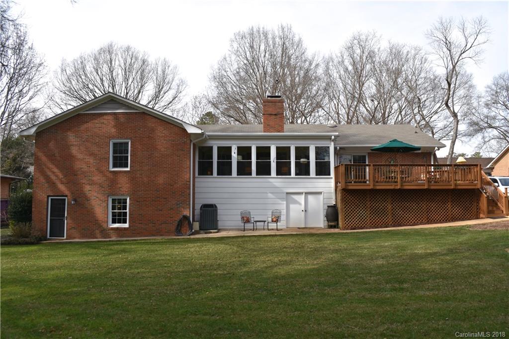 401 Lansdowne Road Charlotte, NC 28270 - Photo 26 of 27 Gallery Image 26