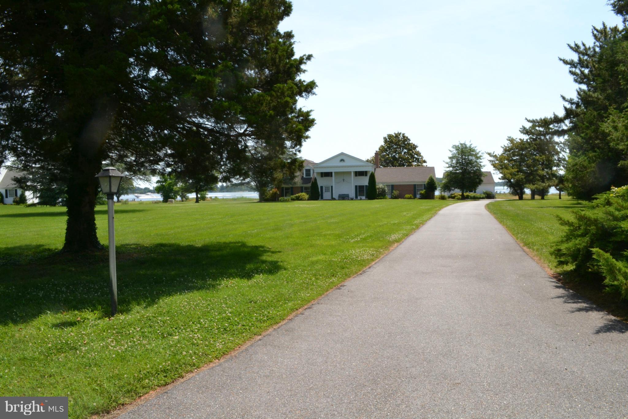 24878 Swan Road St. Michaels, MD 21663 - Photo 28 of 30 Driveway