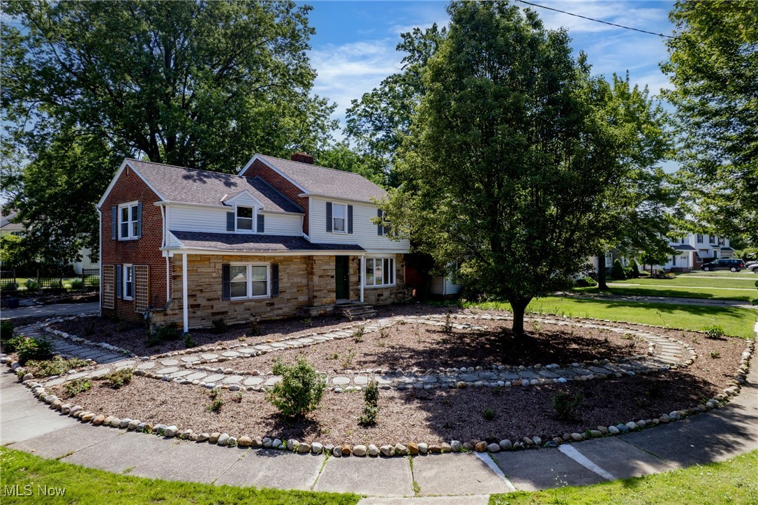 1427 Brainard Road Cleveland, OH 44124 - Photo 1 of 2