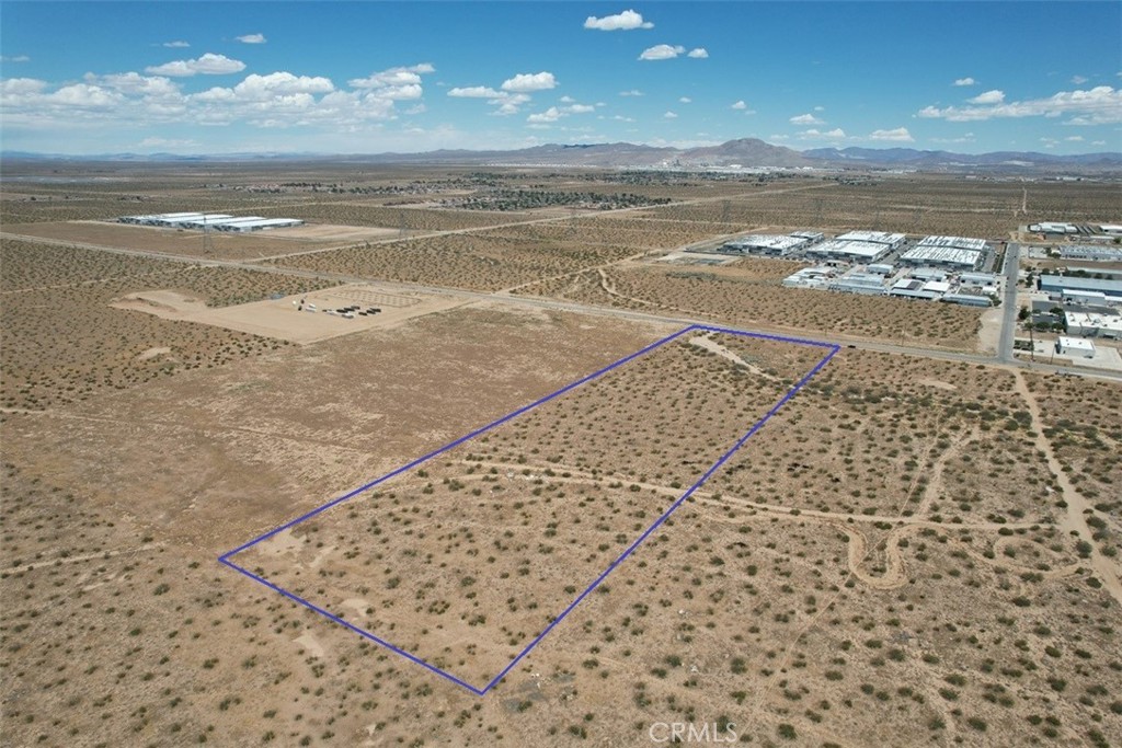 17374 Koala Road Adelanto, CA 92301 - Photo 4 of 33 a view of an ocean and beach