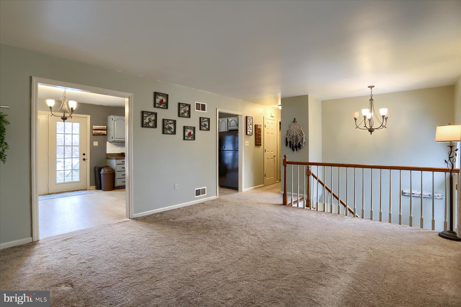4309 Bossler Road Elizabethtown, PA 17022 - Photo 6 of 36 Gallery Image 6