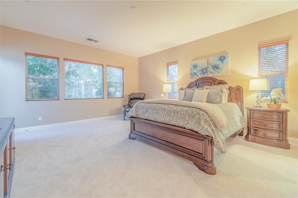 16765 Martincoit Road Poway, CA 92064 - Photo 7 of 15