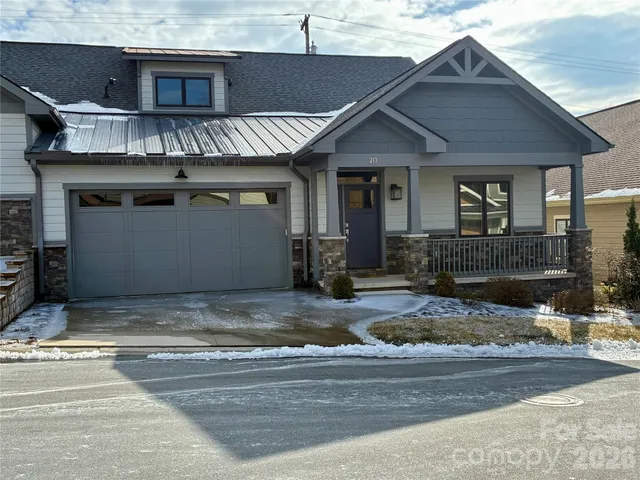 $549,999 | 213 Sports Village Drive, Hendersonville, NC 28739
