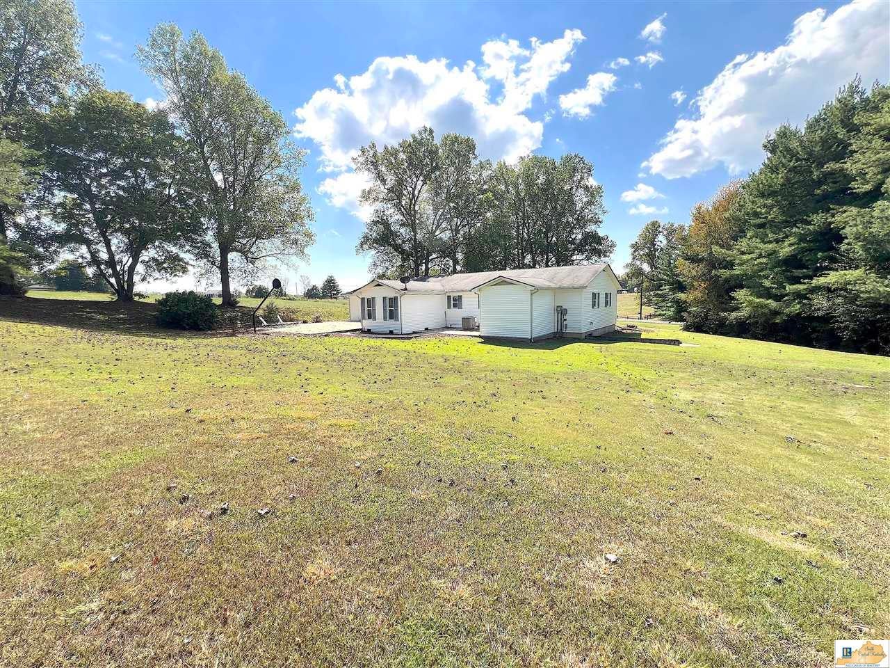 3424 Russell Springs Road Columbia, KY 42728 - Photo 9 of 45 Gallery Image 9