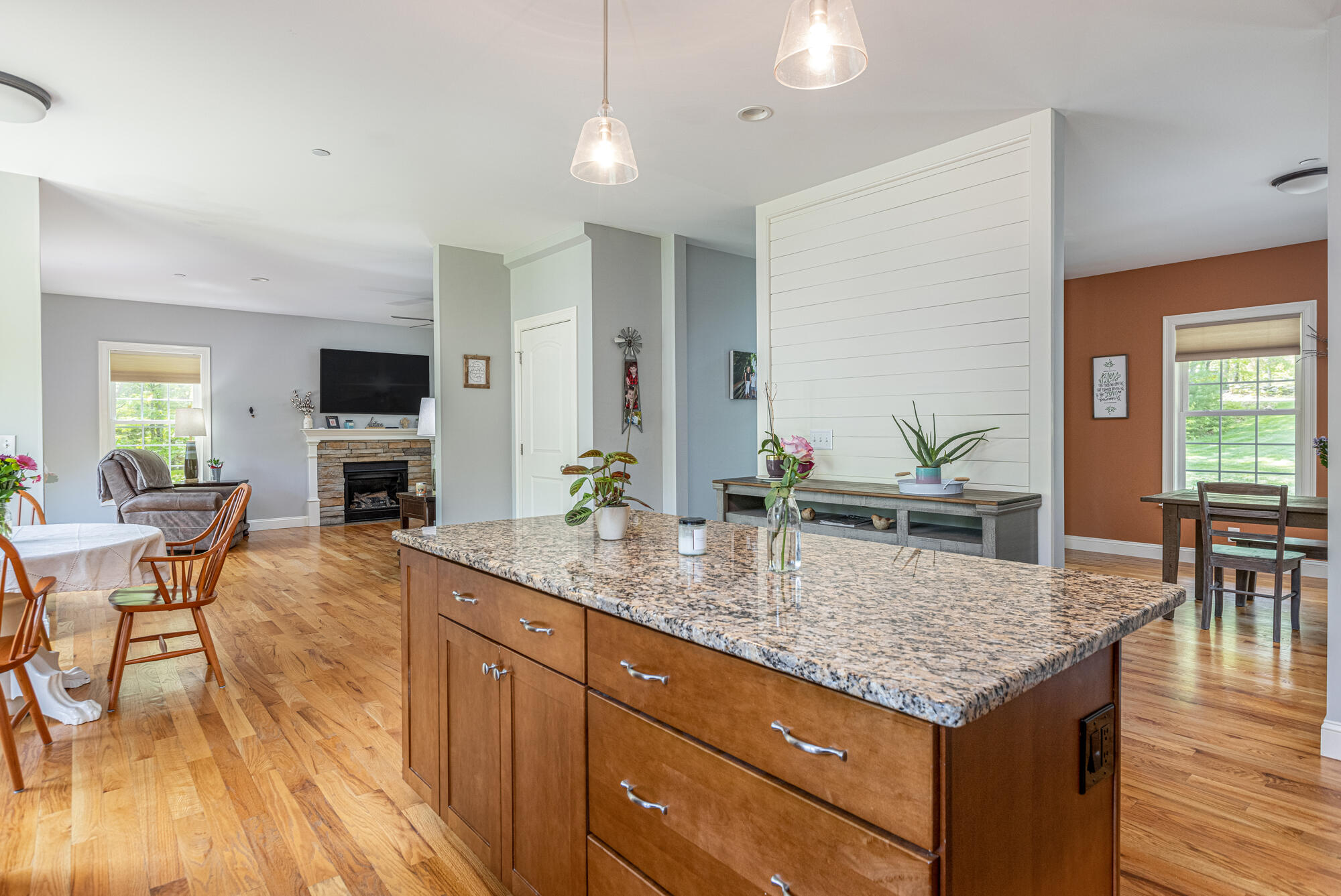 48 Acorn Ridge Road Freeport, ME 04032 - Photo 5 of 40 48 Acorn Ridge_W5_005
