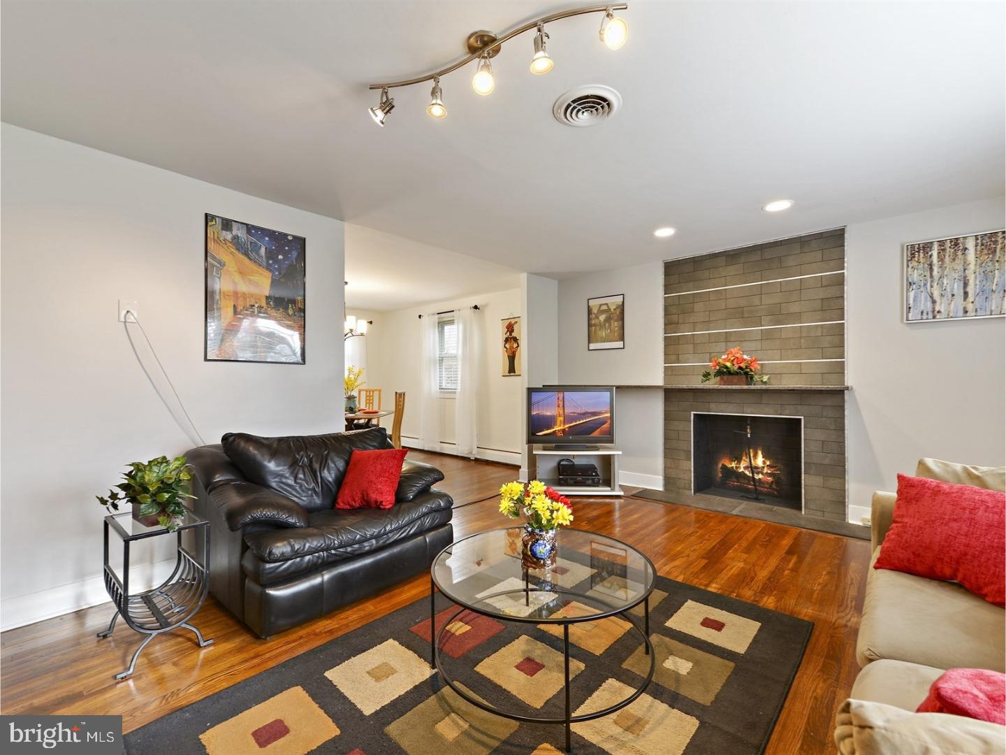 225 Glen Riddle Road Media, PA 19063 - Photo 4 of 25 Great Room