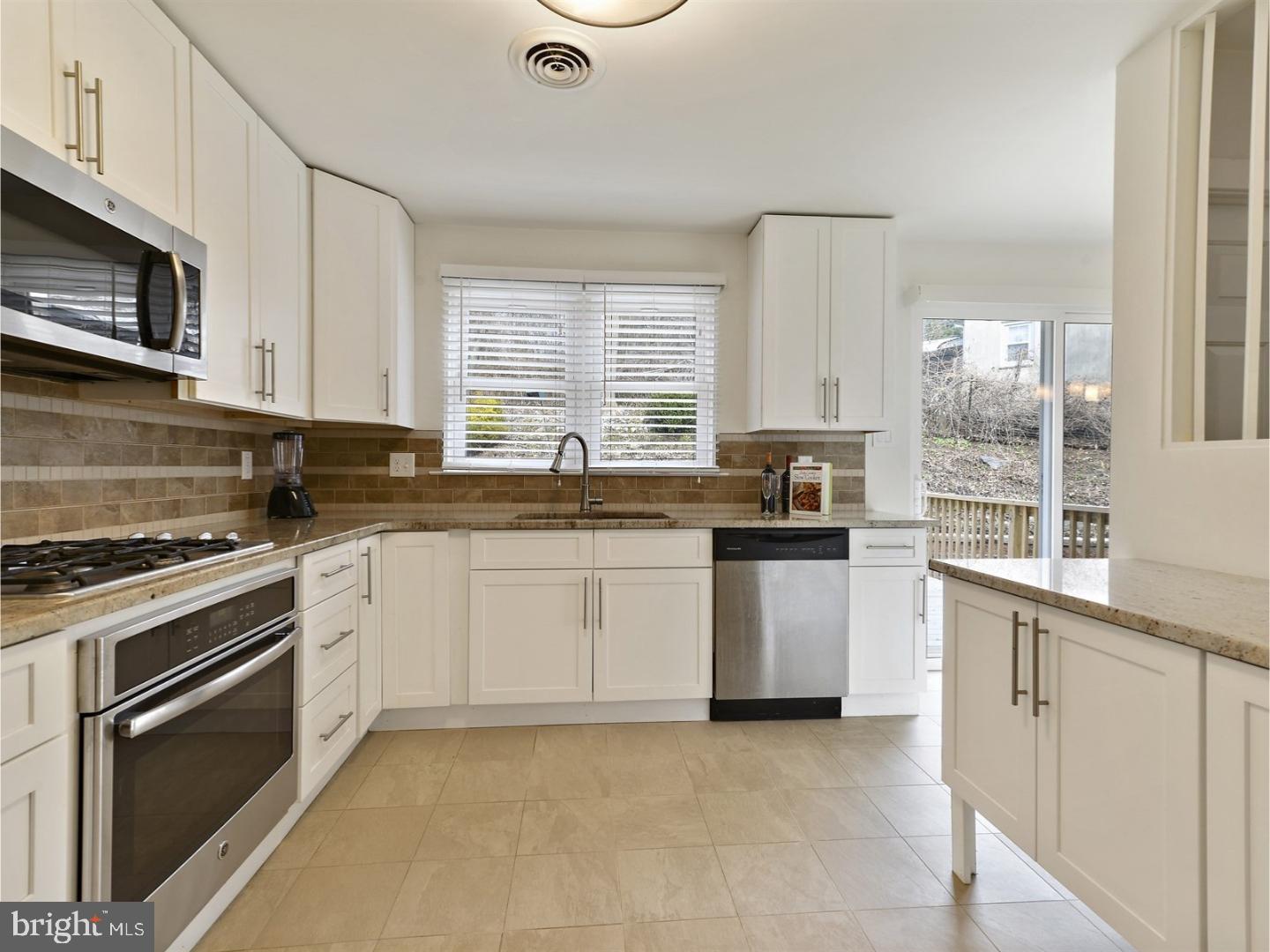 225 Glen Riddle Road Media, PA 19063 - Photo 9 of 25 Kitchen