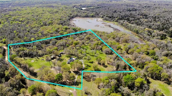$829,000 | 17406 County Road 4821, Normangee, TX 77871