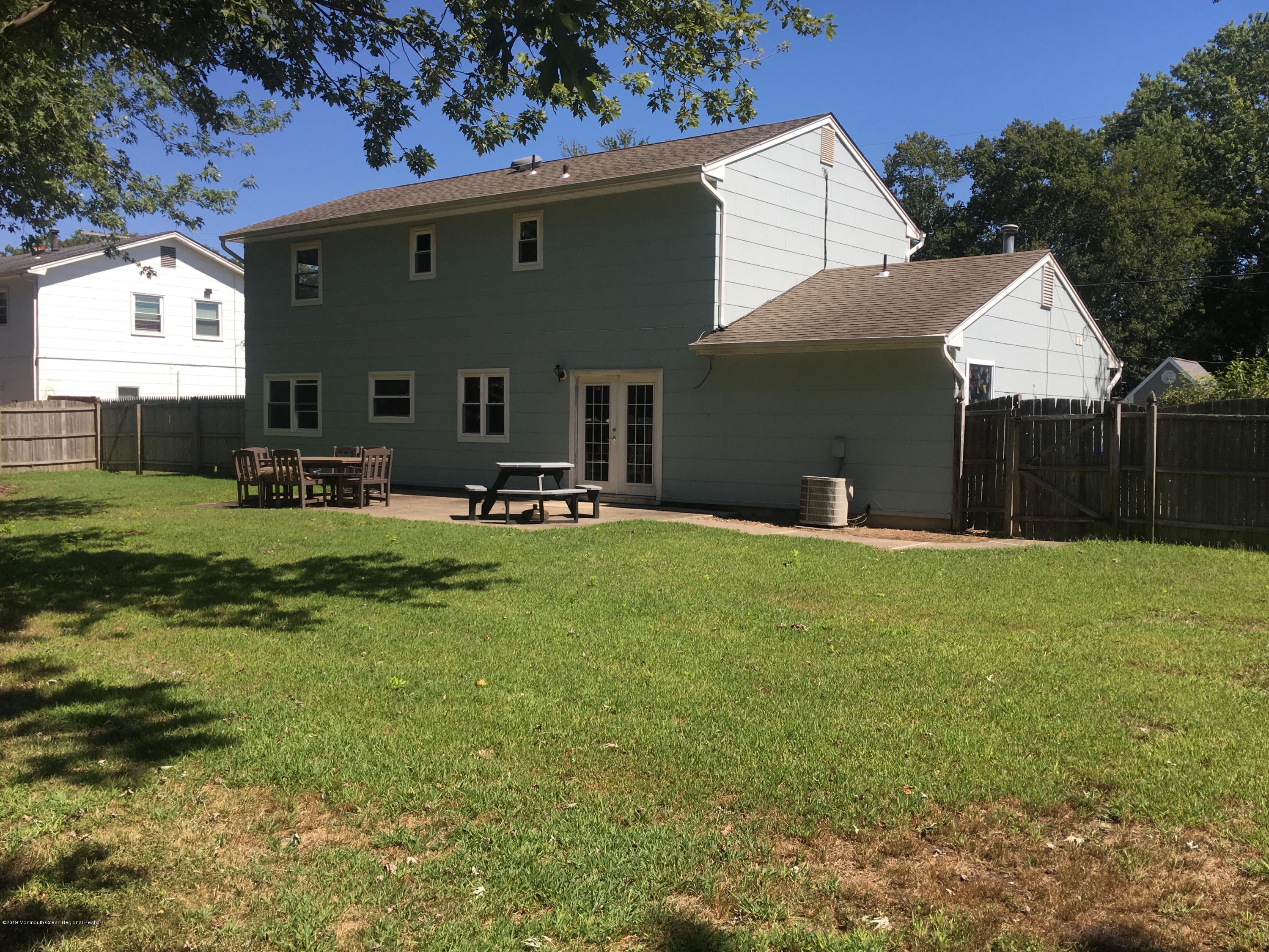 788 Maplecrest Road Toms River, NJ 08753 - Photo 58 of 63 2019-09-07_12-51-47_741
