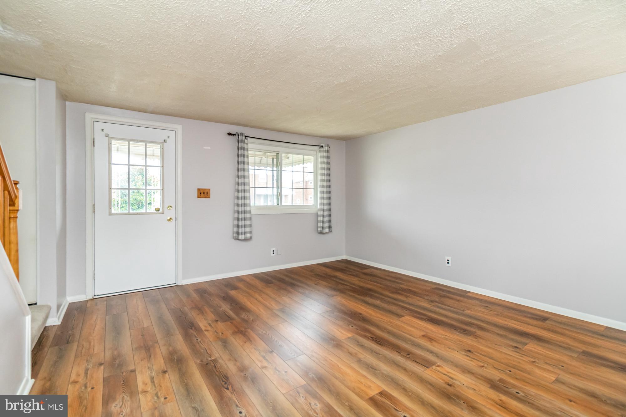 7831 Kavanagh Road Baltimore, MD 21222 - Photo 3 of 26